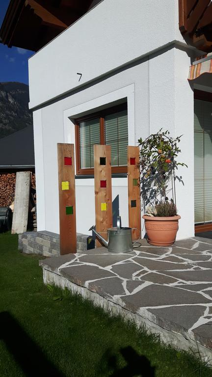 Appartments Haus Hueber Pfunds Exterior photo